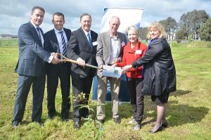 Centre expansion begins