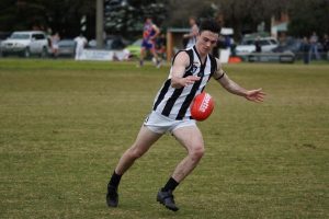 AFL play close cards