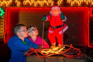 A neighbourly way to brighten up Christmas