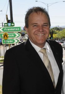 Rowe wants recount
