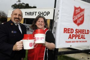 Salvos welcome knockers for annual appeal