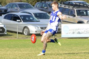 Kangaroos stave off the Lions