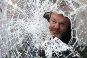 Man charged with cafe burglary