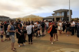 Auction raises $700K for MND
