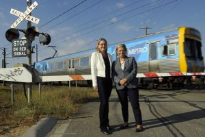 Level crossing to go