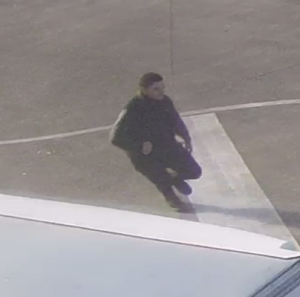 Man selling phone bashed