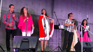 Bumper crowds flock to Clyde carols