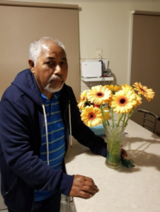 Good Samaritan pays for shopping