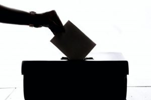Politics expert reviews opening weeks of campaigning