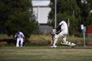 Cranbourne edge Parkfield in final-ball thriller