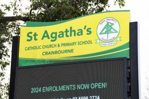 Primary school kids abused by passerby