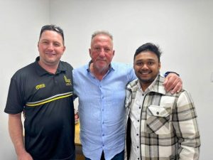 Lang Lang cricketers meet a Lord