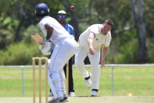 Lions put the cat amongst the pigeons in Turf 1