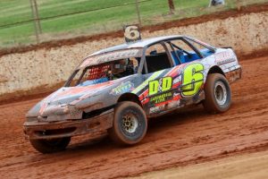 Miller nails the door shut at Nyora Raceway