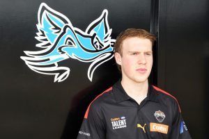 Hawks pounce on Mraz
