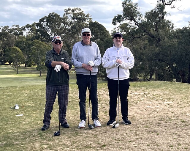 Lucas leaves them for dead with a great round at Lang Lang