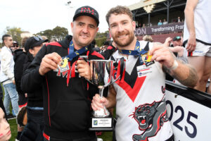 Proud Panther Hendy signs on for 2026